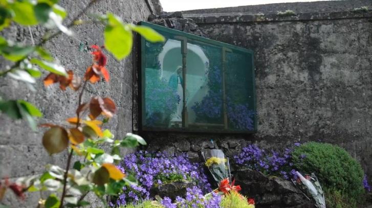 Ιρλανδία: Δεκάδες λείψανα βρεφών βρέθηκαν σε υπονόμους ιδρύματος για ανύπαντρες μητέρες 