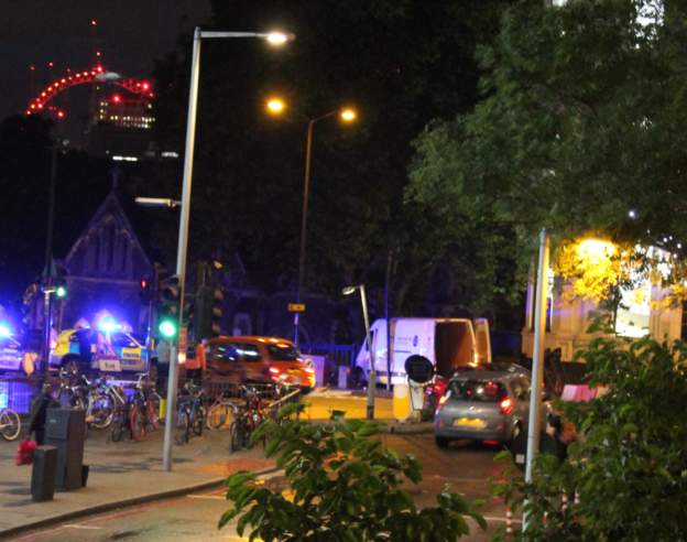 Διπλό τρομοκρατικό χτύπημα στο Λονδίνο: Έξι τα θύματα - Νεκροί και οι τρεις τρομοκράτες