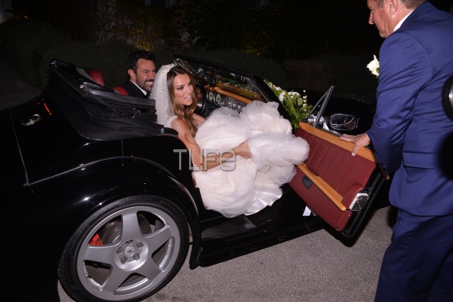 Παντρεύτηκε η Ελένη Τσολάκη! (εικόνες)